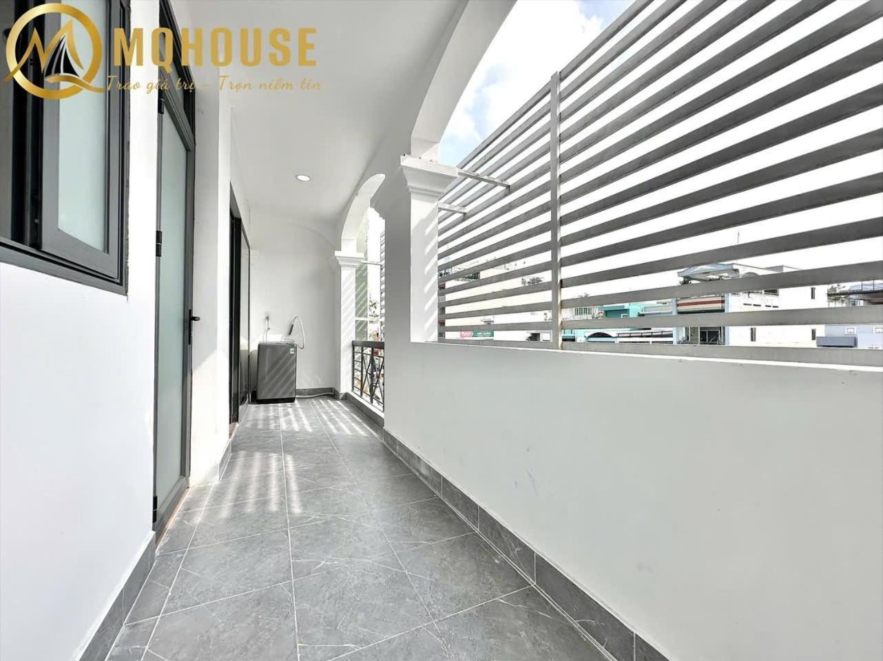 Apartment 82 Bach Dang *